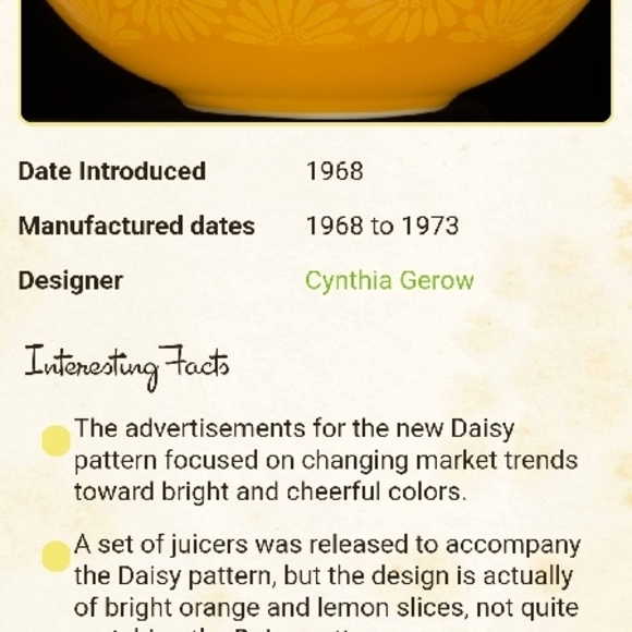 Vintage Pyrex Yellow Daisy Mixing Bowl - Picture 6 of 9